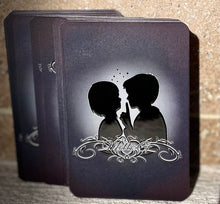 Charger l'image dans la galerie, Carte de l'Oracle de Mlle G en relief avec vernis sélectif, très agréable d'utilisation