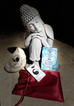 Load image into Gallery viewer, L'Oracle des Messages des heures miroirs, son pochon et livret